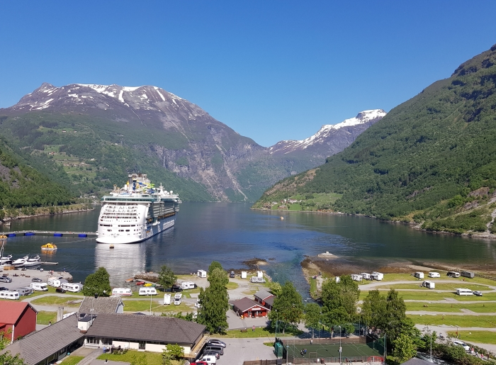 destination voyage ete fjords norvege cruise montagnes