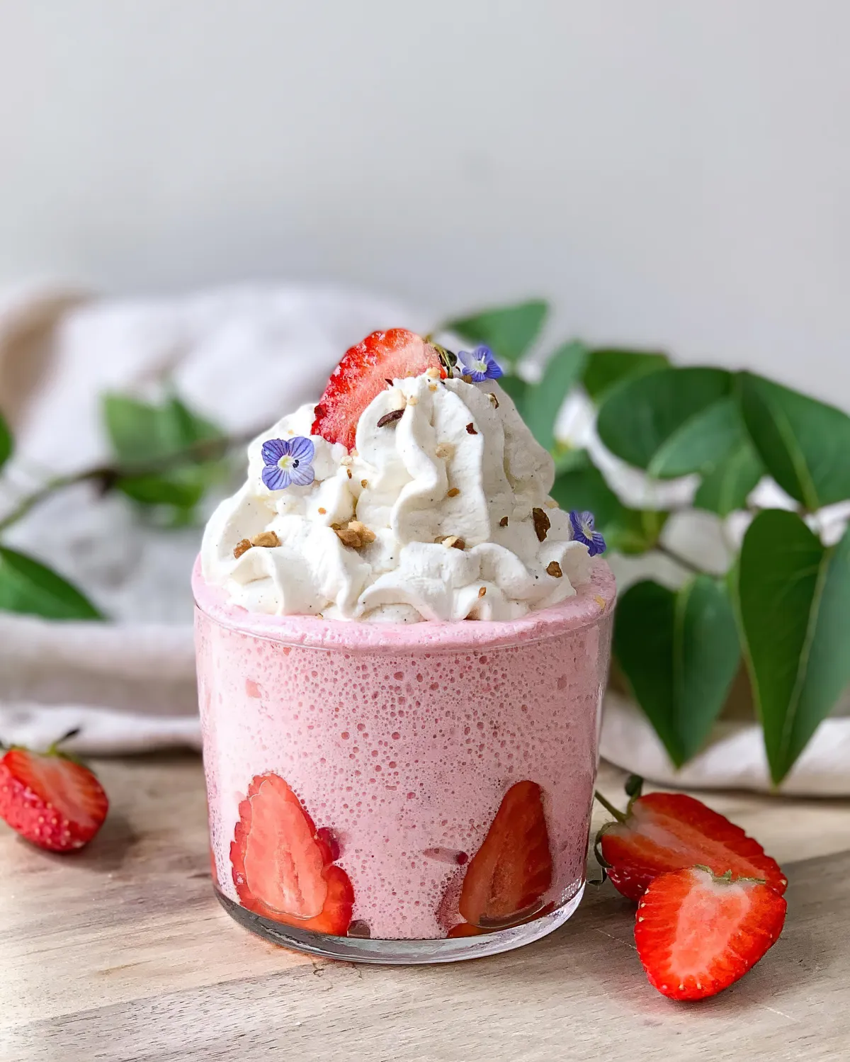 mousse a la fraise creme fraiche dessert gourmand