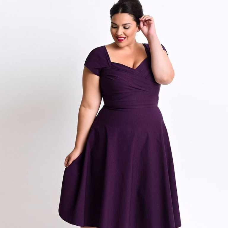 Quelle robe porter quand on a du ventre ? Nos astuces et conseils morpho pour zéro complexe