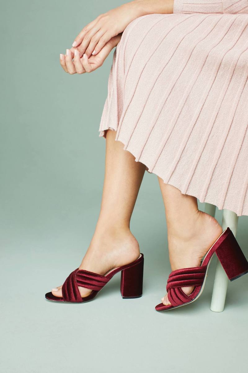 how to wear mules without burgundy velvet sandals and a pink skirt this summer