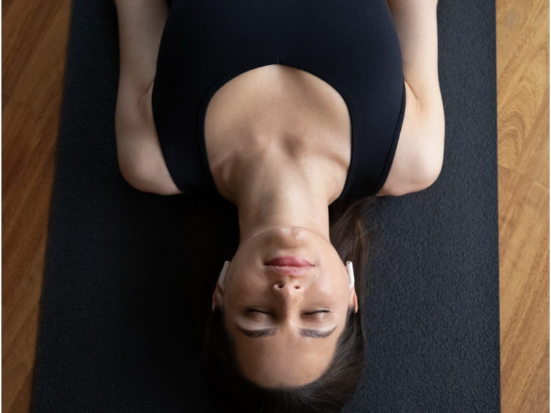 faire du yoga pour gerer le stress et la tension arterielle