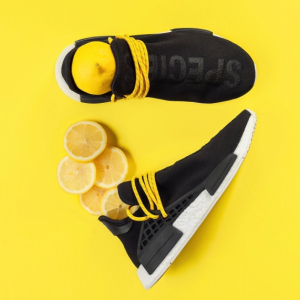 Comment enlever la mauvaise odeur des chaussures ? À l'aide du citron !