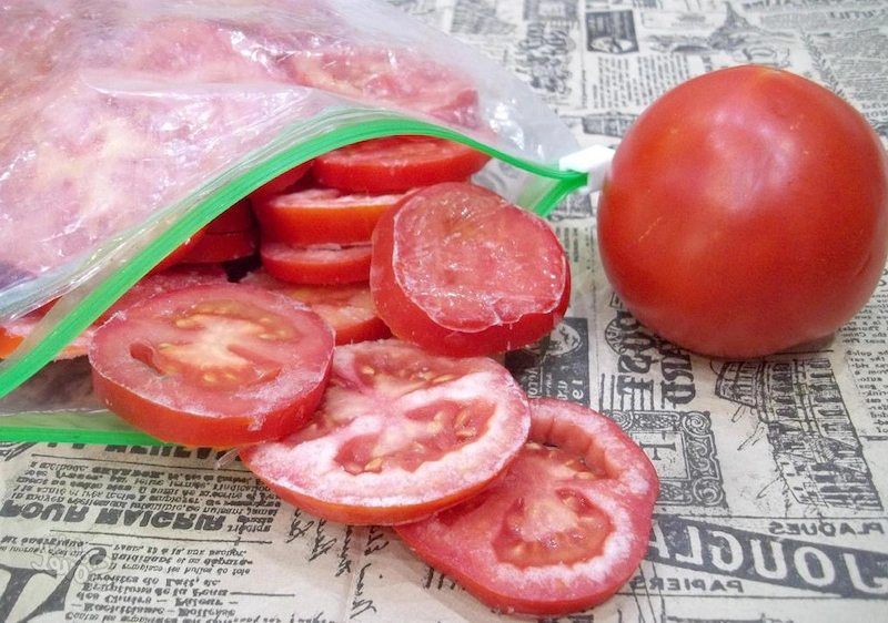 peut on congeler les tomates des tomates rouges congelees dans un sac de congelation