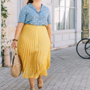 Quelle jupe tendance choisir quand on a du ventre pour être sublime cet été?