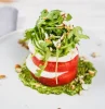 salades d été originales et simples avec pesto mozzarella pasteque roquette et amandes perdre du poids