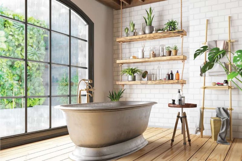 salle de bain nature avec parquet bambou étagère et deco de bois