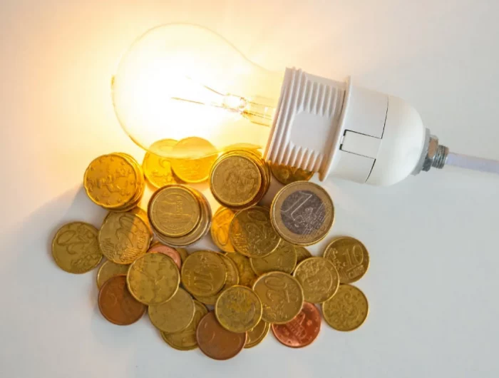 comment economiser de lelectricite dans une maison ampoule electrique sur dela monnaie