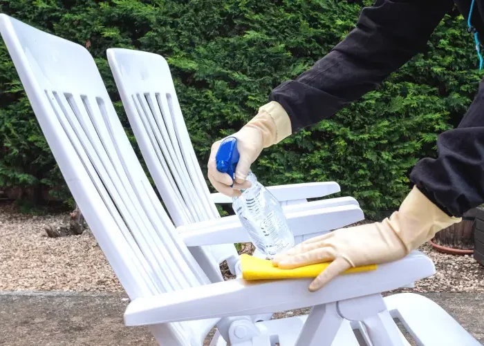 comment enlever des taches sur du plastique nettoyage de chaises longues