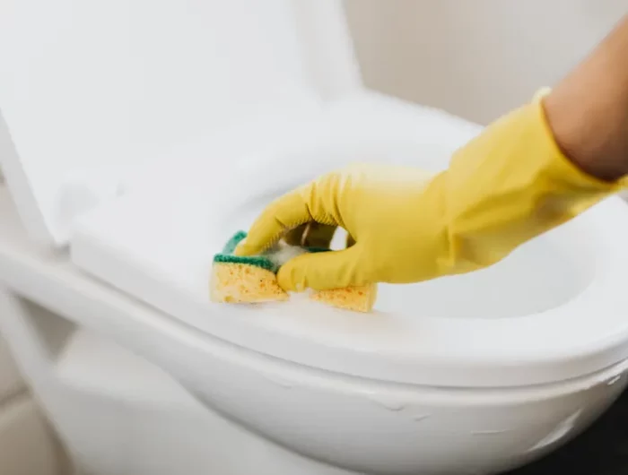 comment enlever tache jaune abattant wc produits savon