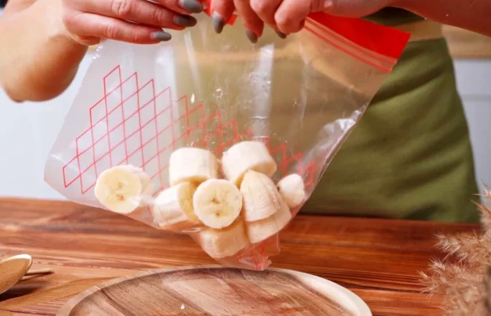 congeler la banane smoothie recette facile de petit déjeuner équilibré