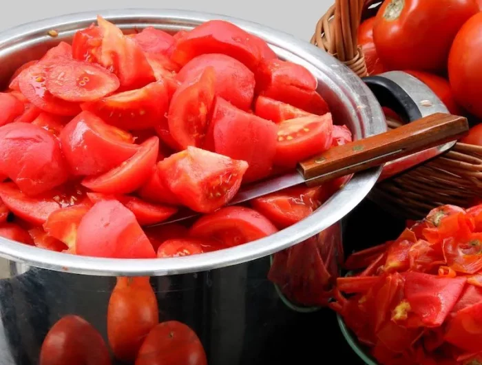 eplucher des tomates technique facile pour emonder tomate
