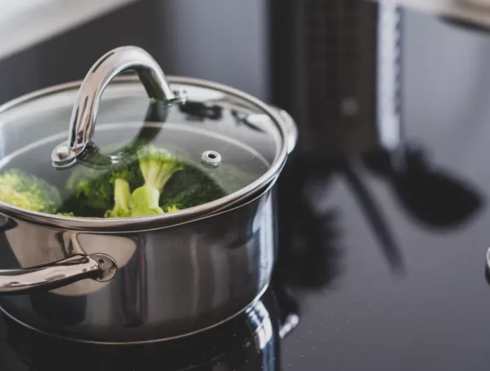 faire bouillir legumes moins d eau casserole poele cuisine