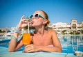 Faut-il changer un maillot de bain humide à la plage ou dans une piscine ?