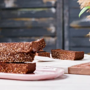 Barres croustillantes au chocolat et au quinoa à déguster sans remords