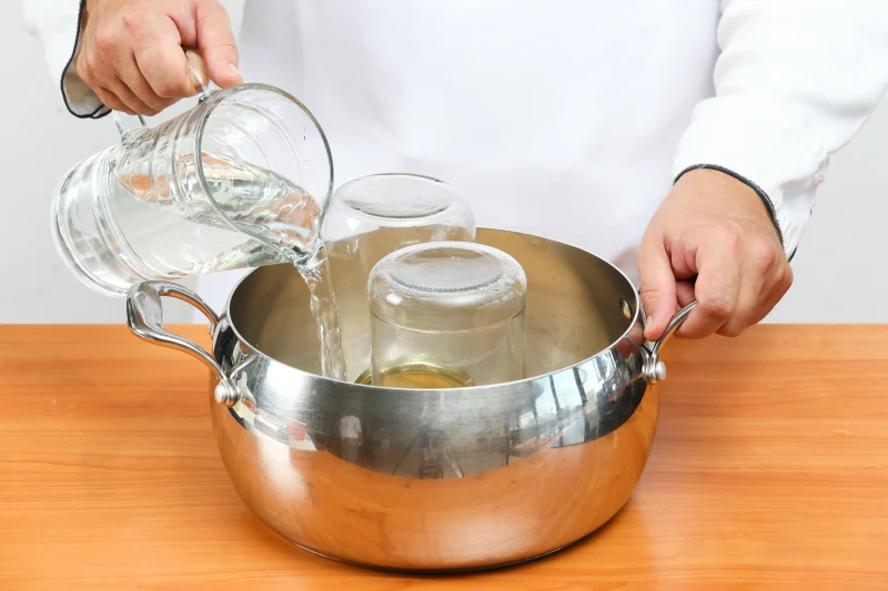 comment faire des conserves en bocaux sans stérilisateur strelisation des bocaux dans une casserole