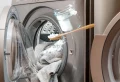 Pourquoi mettre du bicarbonate de soude dans la machine à laver ?