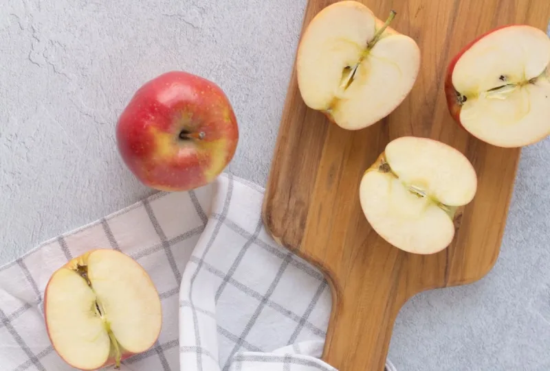 comment éviter que les pommes noircissent pomme coupée conservation ai citron