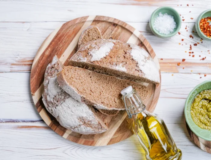 pourquoi dit on que le pain fait grossir pain huile d olive pesto