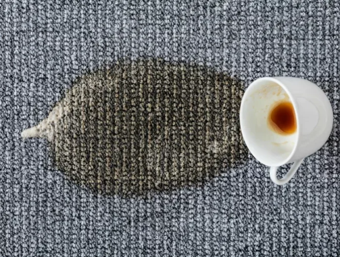 recette de grand mere pour nettoyer une tapisserie tachée de café