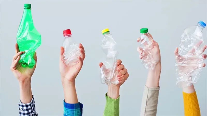 recycler les bouteilles en plastique