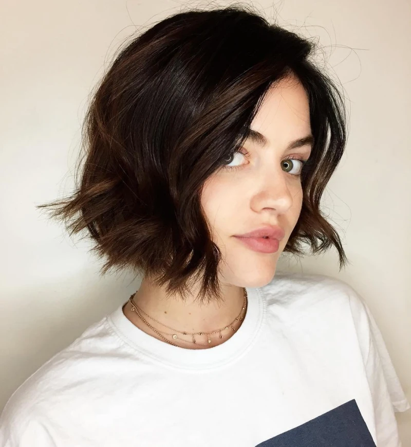 coupe carre tendance cheveux femme ondulations