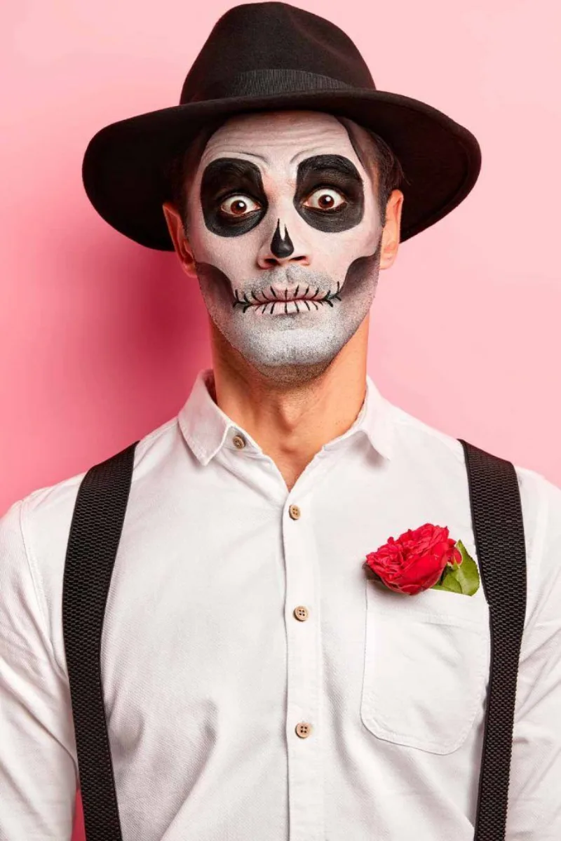 déguisement halloween homme costume et peinture visage calavera