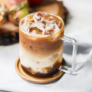 Recette de boisson d'automne réconfortante - café latte à la pomme