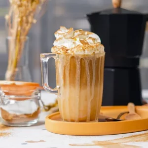Recette de café latte à la citrouille pour réconforter vos journées d'hiver