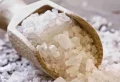 Quel sel utiliser pour absorber l’humidité ? Faites vous-même votre déshumidificateur naturel et bon marché!