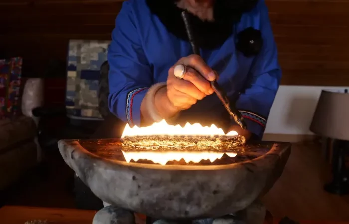comment faire pour se chauffer avec des bougies qulliq