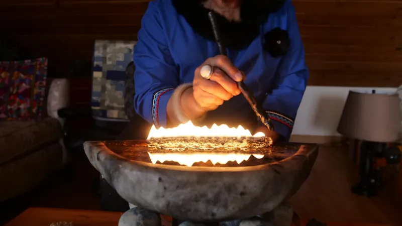 comment faire pour se chauffer avec des bougies qulliq