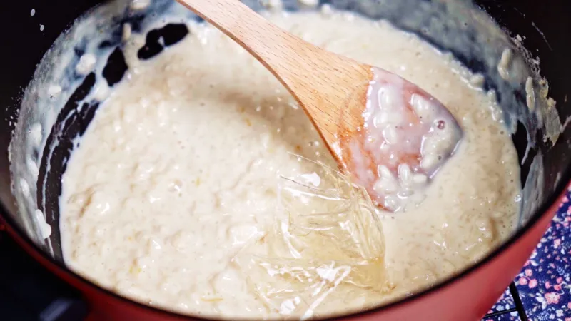 cuillere bois feuilles de gelatine dessert facile avec riz