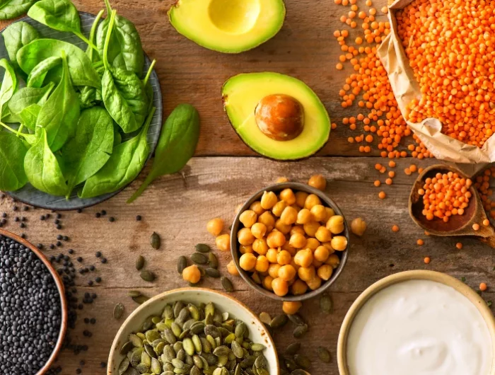 la nourriture pour cerveau epinards lentilles graines de courges