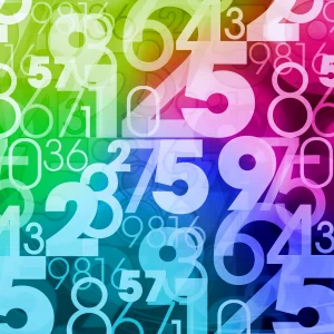 2023 arrive à grands pas : quels chiffres apporteront chance et bonheur à chaque signe du zodiaque selon les numérologues ?
