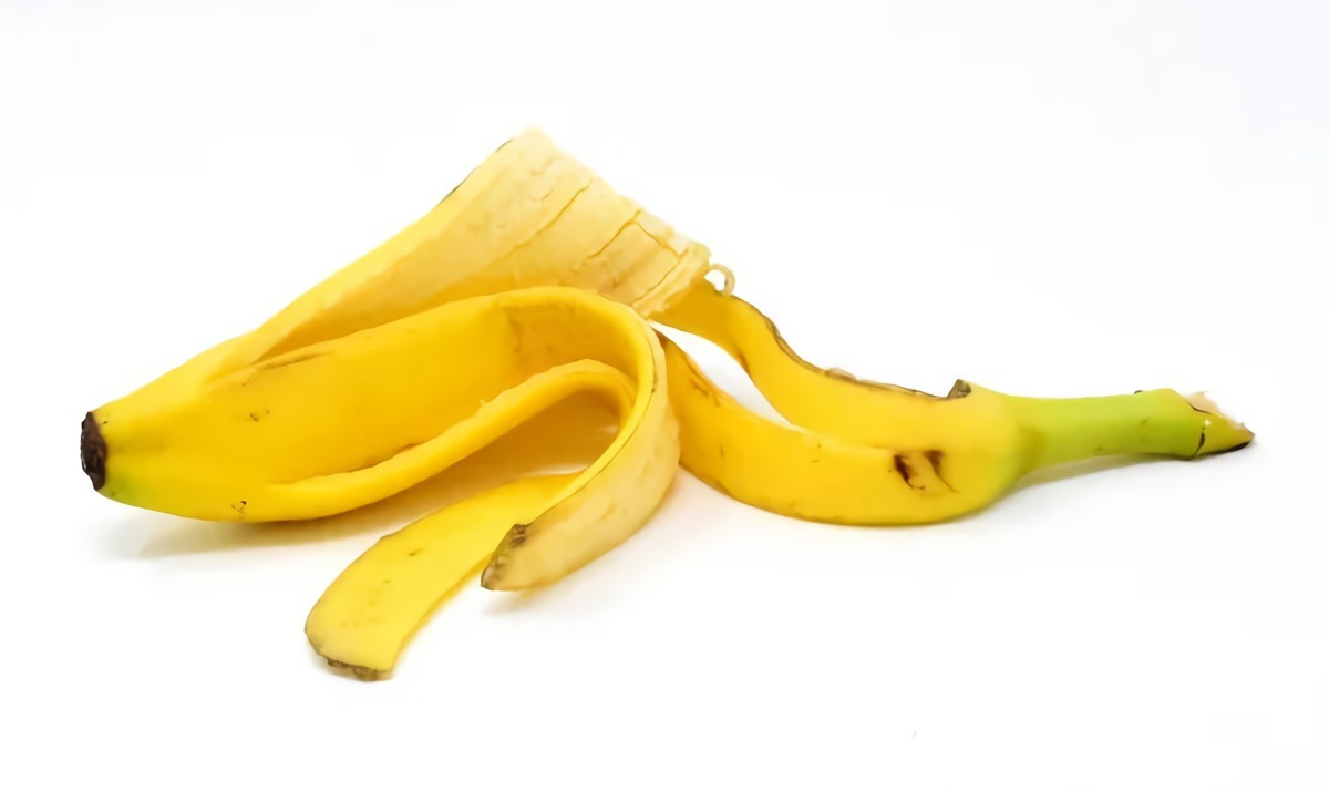 peau banane engrais naturel peua de banane epluche