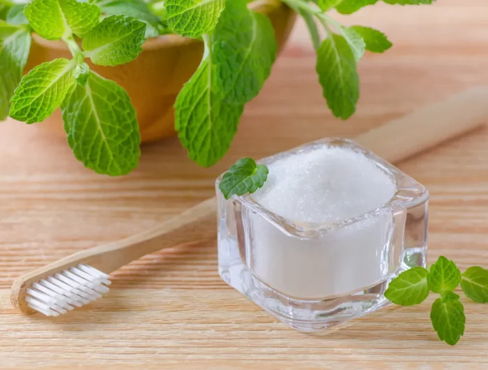 blanchir ses dents avec du sel de table astuces