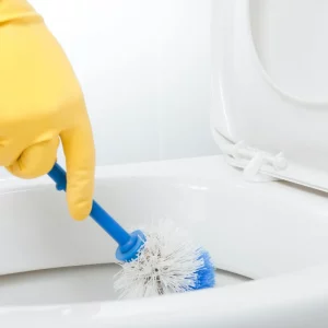 comment nettoyer des toilettes tres encrassees gant jaune