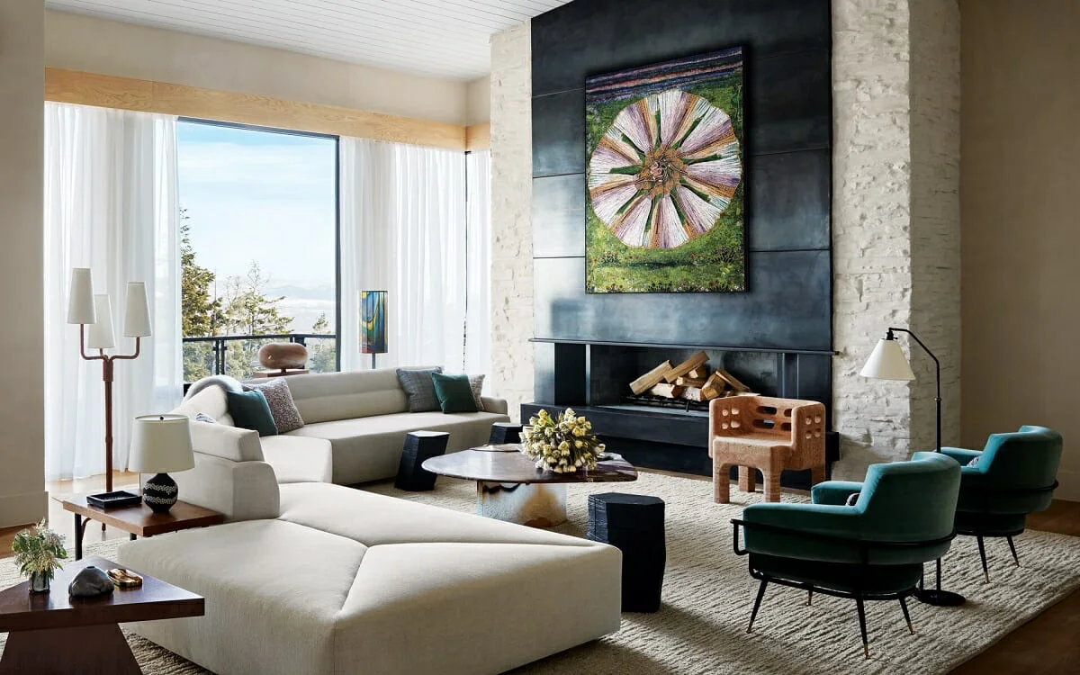 design de interiores sala sofá poltrona cor verde escuro