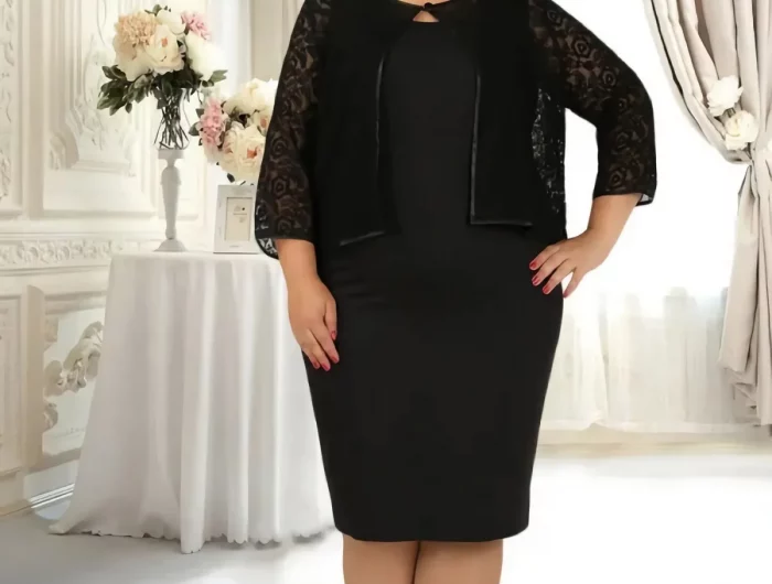 garde robe idéale femme 50 ans femme grosse en robe noir