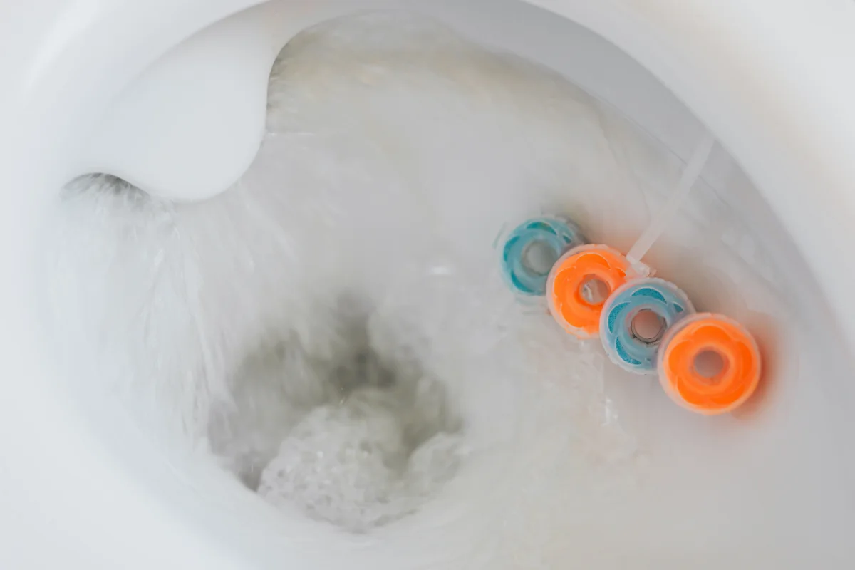 solution miracle pour deboucher les wc eau bouillante canalisations