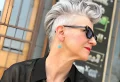 Top 5 idées de coiffure cheveux gris courts 2023 pour rajeunir son look immédiatement