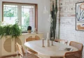Tendance 2023 – salle à manger avec chaises dépareillées ! Les secrets pour avoir un intérieur personnalisé et fonctionnel !