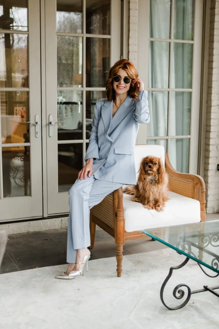 tailleur pantalon femme 50 ans avec blazer