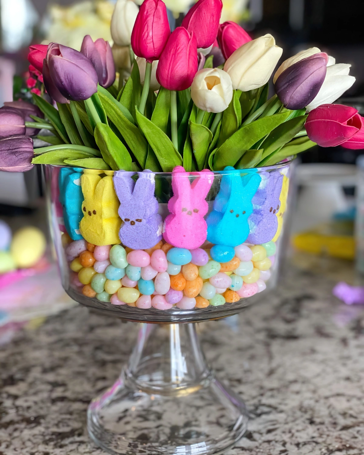 bouquet de tulipes colores bonbons surcreries lapins surface