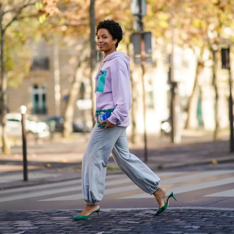 comment porter le jogging femme en 2023 guide de style