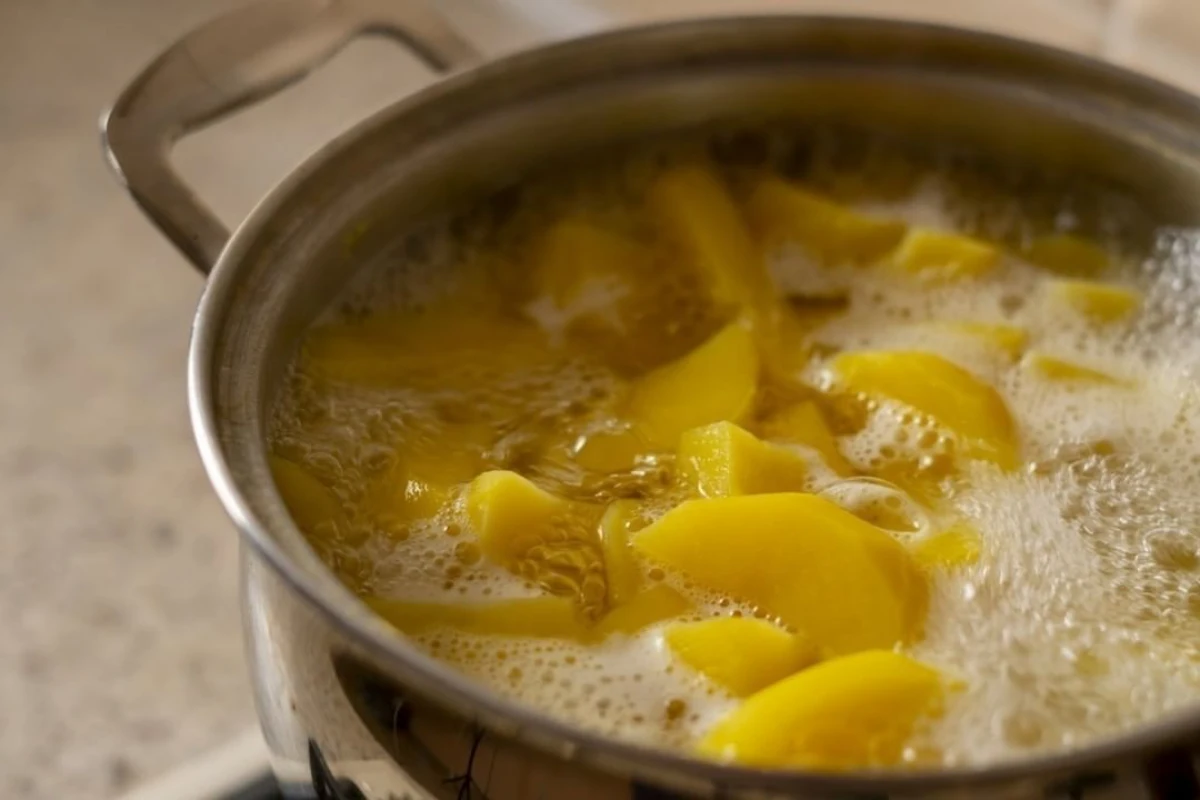 eau de cuisson de pommes de terre casserole