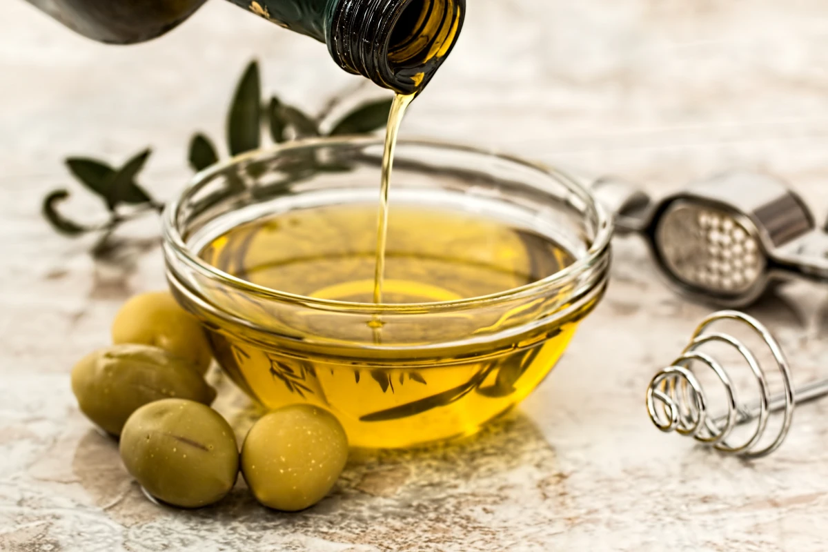 l huile d olive pur olives vertes