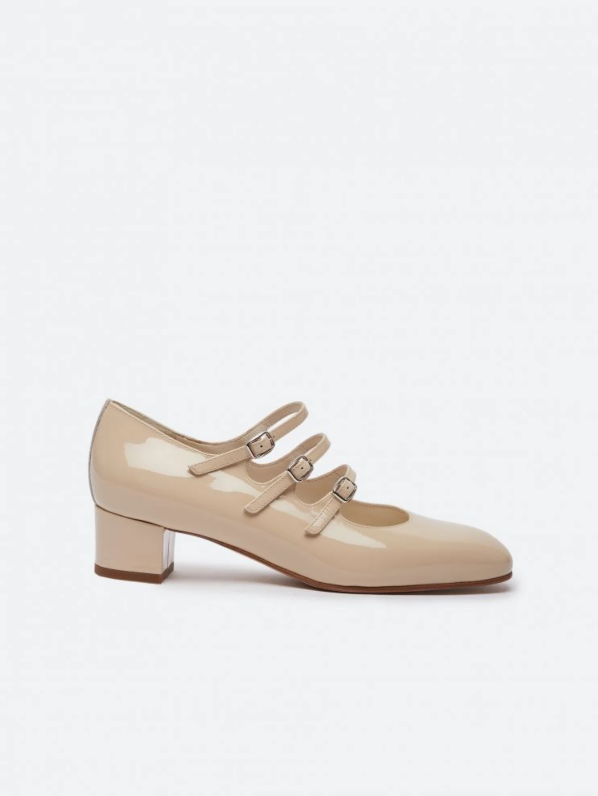 modeles de chaussures type ballerines verni beige