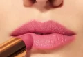 Rouge à lèvres anti-âge : couleur / texture qui vieillit après 40 ans