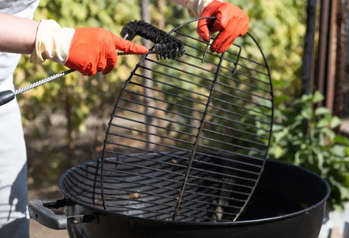 comment bien nettoyer une grille de barbecue conseils d experts